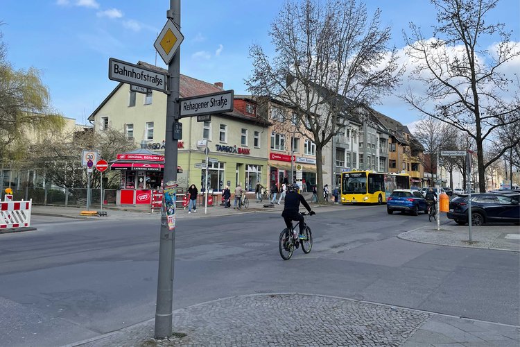 Die Bahnhofstraße in Lichtenrade