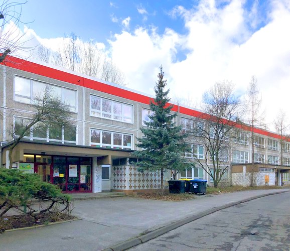 Gebäude der Kita Bewegungsreich vor der Sanierung und Erweiterung