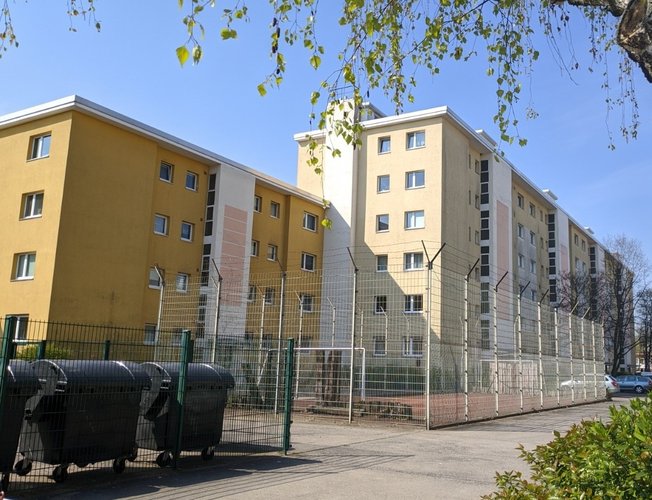 Gebäude am Kamenzer Damm.