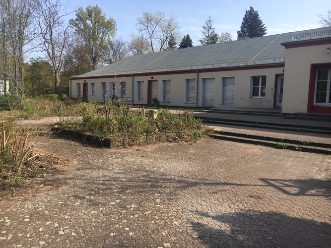 Ansicht des Jugendclubs vor der Erneuerung